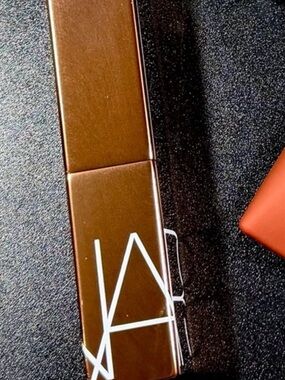 NARS Laguna